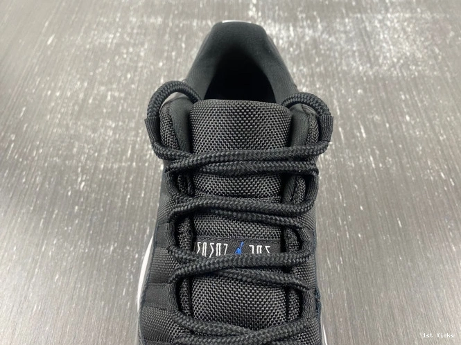 1st Kicks Space FV5104-004 Low Jordan Air Jam 11 0728